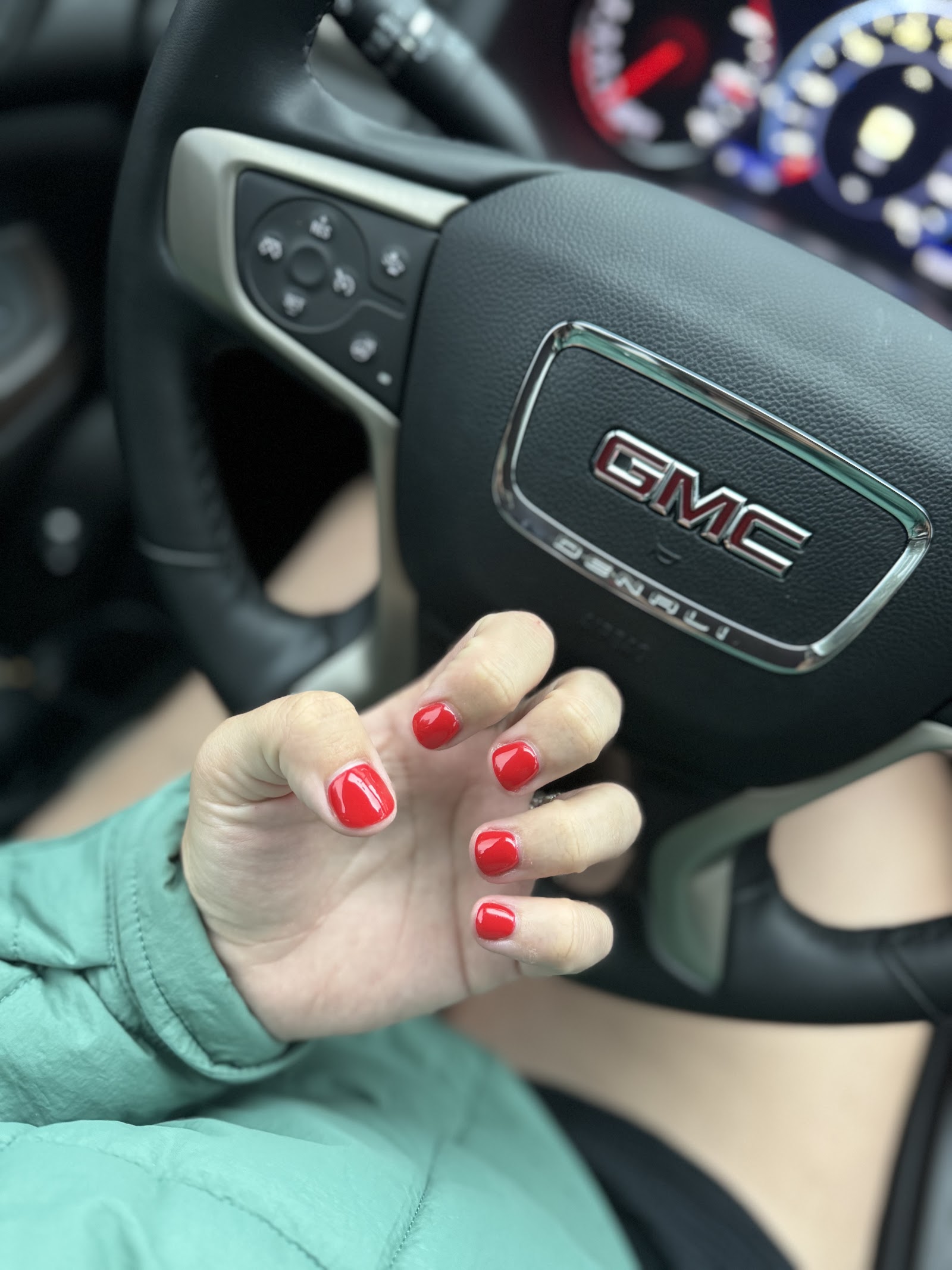 LUSH NAIL BAR NEWNAN nail photo 2